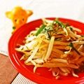 ついてるさとちゃん's cooksnap of when they made ✿もやしとひき肉のバター味噌炒め✿.