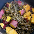 まゆぅ33's cooksnap of when they made さつまいもときざみ昆布の煮物☆.