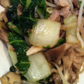ayaanuta's cooksnap of when they made 焼豚と舞茸と白菜のオイスターソース炒め.