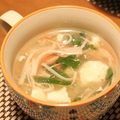 ★おぺこやん★'s cooksnap of when they made 豆腐とニラとカニカマdeスープ.