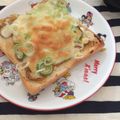 ＊marble＊'s cooksnap of when they made カレー風味の酒かす白葱トースト.