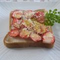 スタイリッシュママ's cooksnap of when they made 息子ｸﾝの好きな　いちごトースト.