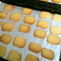 ぷくぷくかあちゃん's cooksnap of when they made 簡単卵なしバターサブレ！ラップの芯で.