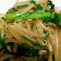 テンchan's cooksnap of when they made 簡単＊ニラもやしのおつまみ.