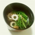 yyu3's cooksnap of when they made 春菊と竹輪のすまし汁.