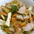 ハナレ's cooksnap of when they made 厚揚げとソーセージの♪ラー油♪炒め.