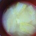 はらぺこウサギのママ's cooksnap of when they made 白菜の味噌汁.