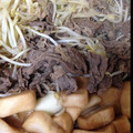 ♪まるえ's cooksnap of when they made 簡単＆節約！もやしで☆すき焼き丼.