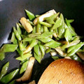 おろくにける's cooksnap of when they made いんげんとエリンギのバター焼き.