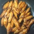 roll21's cooksnap of when they made 鶏手羽中の甘辛炒め.