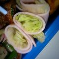 StardustCrusaders's cooksnap of when they made お弁当★レタスくるくる.