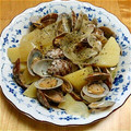 :::Aya:::'s cooksnap of when they made あさりとじゃがいものワイン蒸し.