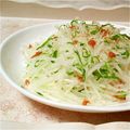 まるねこたん's cooksnap of when they made 簡単・さっぱり・梅大根サラダ.