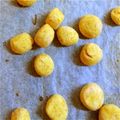 tonman's cooksnap of when they made 赤ちゃん米粉ボーロ.