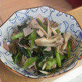 サーフブレイド's cooksnap of when they made 小松菜と舞茸の炒め物☆.