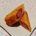 ＊とりこ＊'s cooksnap of when they made 簡単ビックリ！ソーセージ揚げパン＋α.