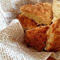 feelofjazz's cooksnap of when they made ザクザク食感！ハード系チーズスコーン.