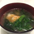 pakuyumi's cooksnap of when they made 春雨とわかめの中華海老スープ♪.