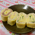 赤い電話's cooksnap of when they made ベーコンとネギの卵焼き.