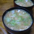 ゆみにゃむ's cooksnap of when they made レタスと油揚げのお味噌汁.