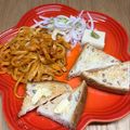 まこさんど's cooksnap of when they made 食パン半分だけ食べたい時の切り方.