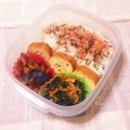 かなりぃむ♡'s cooksnap of when they made 大根の皮とわかめ☆コチュジャン炒め.