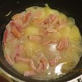 ちゃみ's cooksnap of when they made 塩麹でベーコンとじゃがいものトロトロ煮.