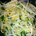 さわぴん's cooksnap of when they made もやしと大根菜のごま油炒め.