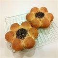 cochupan's cooksnap of when they made 自家製酵母お花ライ麦パン.