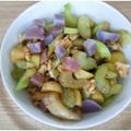 melmarilyn's cooksnap of when they made セロリとじゃが芋と胡桃のサラダ♪.