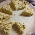 ウッチーnaoko's cooksnap of when they made 材料２つ！ダイエットおからスコーン.