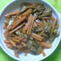 腹筋ローラー's cooksnap of when they made にんじんとまいたけのきんぴら.
