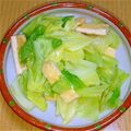 hijilas's cooksnap of when they made キャベツと油あげのなんちゃって煮浸し.