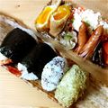 みーちゃんぴ's cooksnap of when they made とろろ昆布と鮭のおにぎり.