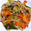 JoQo's cooksnap of when they made 白滝と豚肉と人参のネギ生姜すきやき風煮.