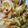 やよぴん's cooksnap of when they made 野菜とちくわのかき揚げ.