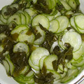 もりのりころ's cooksnap of when they made 胡瓜とわかめの酢物.