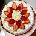 ホワイトモモンガ's cooksnap of when they made 基本のスポンジで♡手作りケーキ.