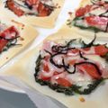 happy-nao's cooksnap of when they made 餃子の皮で☆塩こんぶピザ.