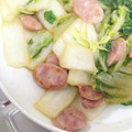 ぴょん0904's cooksnap of when they made 白菜とウインナーのコンソメ炒め.