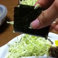 ひーさん★'s cooksnap of when they made キャベツとシソの手巻きおにぎりサラダ.