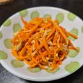 ✿月華❀'s cooksnap of when they made ツナの油で炒めるよ☆人参しりしり.