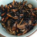 krtek0223's cooksnap of when they made ひじきと干し椎茸の炒め煮.