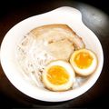 うずまっきぃ's cooksnap of when they made 丸くてでっかい「ラーメンチャーシューと一緒にねかせる半熟ゆで卵」.