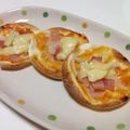 ruriruri73's cooksnap of when they made オーロラソースで餃子の皮ピザ♡.