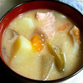 Chieppr's cooksnap of when they made 簡単！鮭酒粕汁.