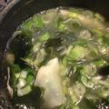 rerenママ's cooksnap of when they made ワカメと春雨のスープ.