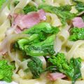 Rick_t's cooksnap of when they made 簡単☆菜の花とほうれん草のクリームパスタ.