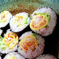 ケコ☆'s cooksnap of when they made 簡単かわいい♪バラの飾り巻き寿司.