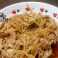 めるもか's cooksnap of when they made 簡単 激安 大根の皮と豚肉炒め.